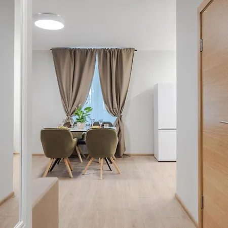 Quiet Garden * Ρίγα